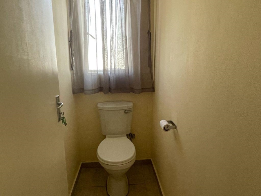 4 Bedroom Property for Sale in Freedom Park North West